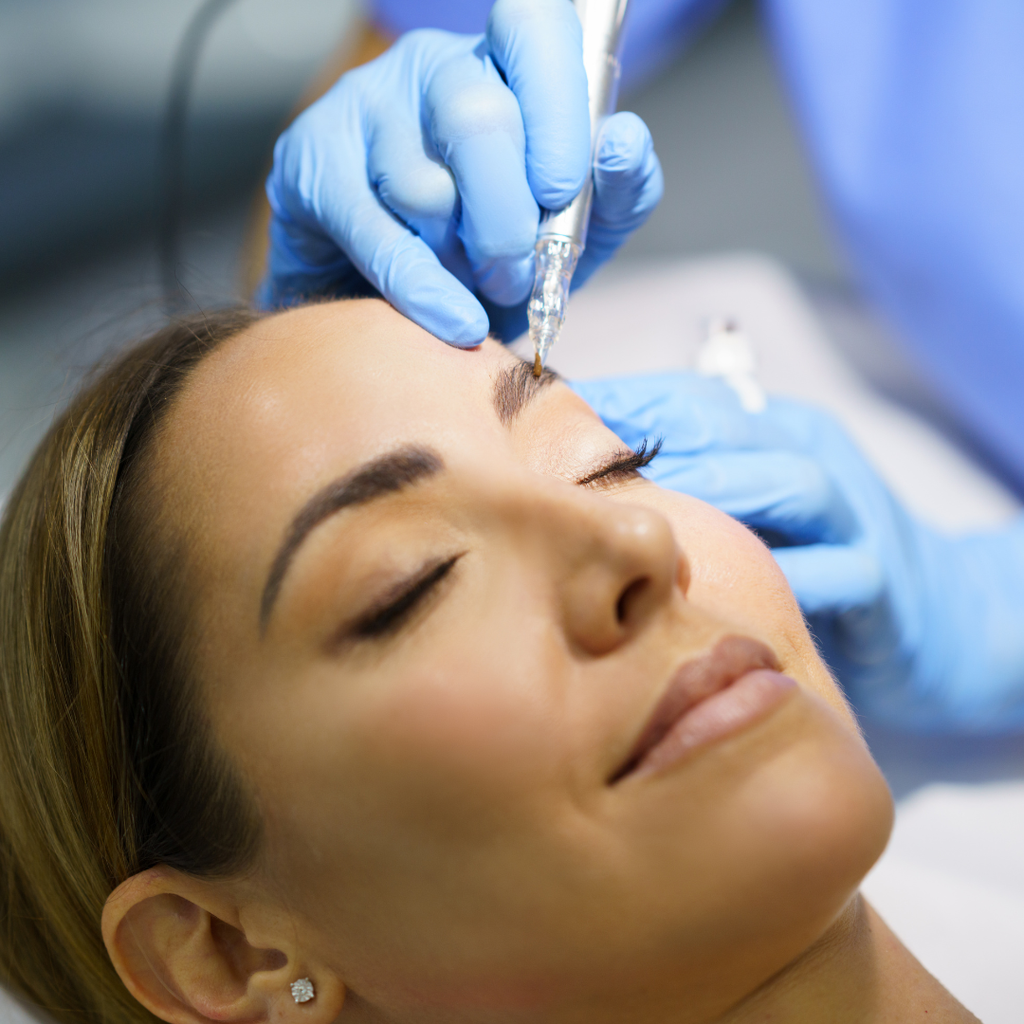 Micropigmentación de Cejas